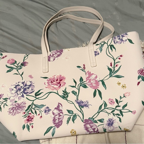 Handbags - Floral Cream Tote Bag